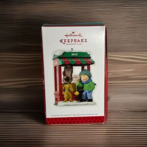 Christmas Windows Five & Dime Store 2013 Hallmark Keepsake Ornament NIB